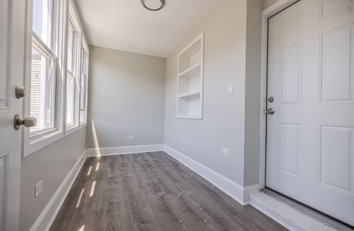 4848 Tripp Ave, Chicago IL 60629-5743 exterior