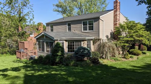 2307 Harrow Rd, Pittsburgh PA  15241-2439 exterior