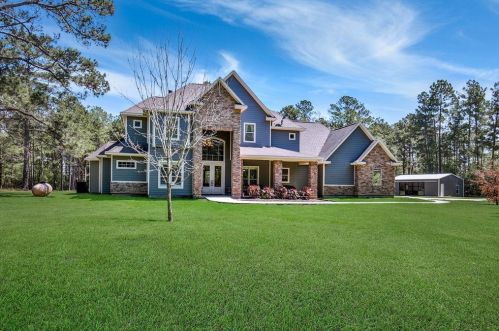 3315 Spg Br Rd, Montgomery TX 77316-2503 exterior