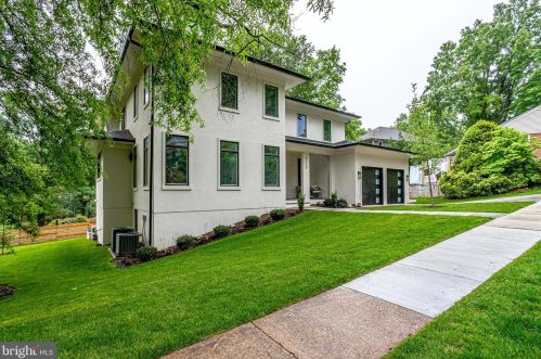 4110 31st St, Arlington, VA 22207-2104