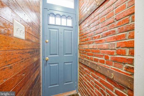 1417 Hicks St, Philadelphia PA  19146-4818 exterior