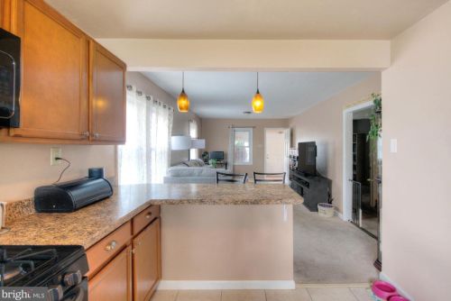 213 5 Ave, Runnemede NJ 08078-1308 exterior