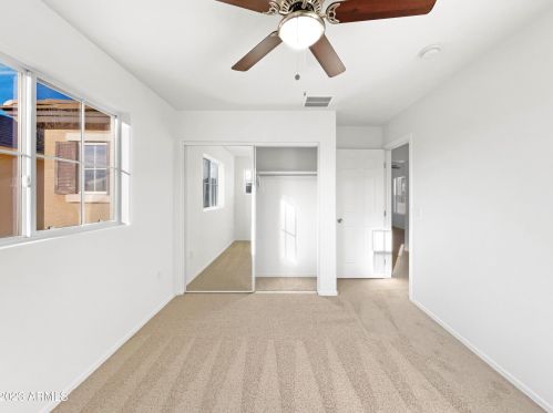 34928 31st Ave, Phoenix AZ  85086-3206 exterior