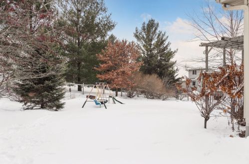 2479 Grey Eagle Cir, Saint Paul MN 55129-6221 exterior