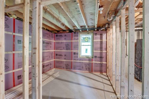 5682 Bartonville Rd, Belding MI 48809-8708 exterior