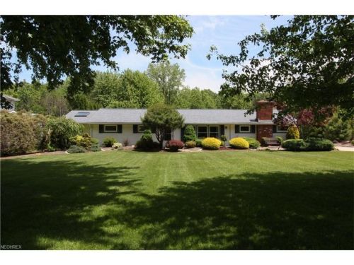 301 Crosse Rd, Vermilion, OH 44001-9604