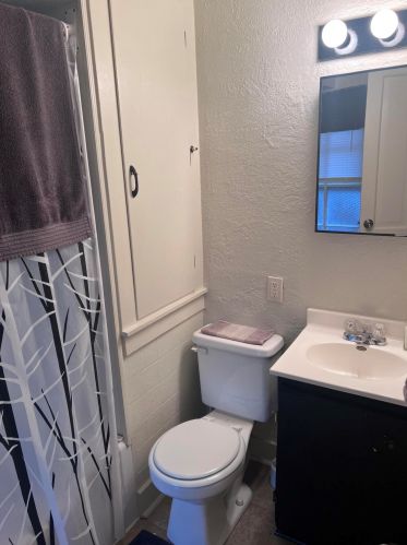 726 23 St, Manitowoc WI 54220-4410 exterior