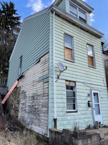 3204 Mitchell St, Pittsburgh PA exterior