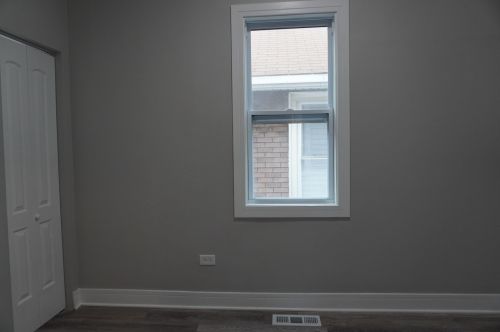 2837 Farrell St, Chicago IL 60608-5707 exterior