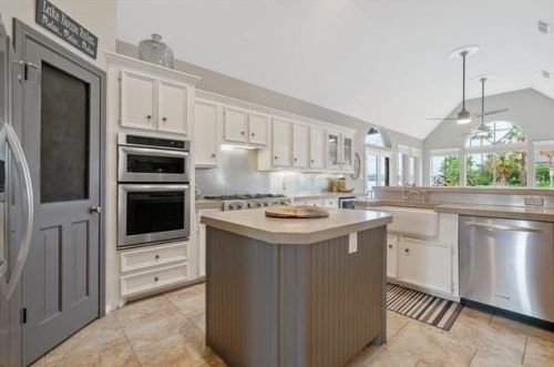 135 April Breeze St, Montgomery TX 77356-5882 exterior