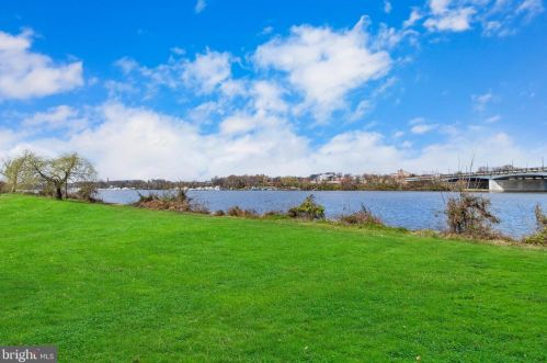 2235 Prout St, Washington DC 20020-5337 exterior