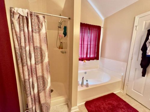 6300 Phillips Ct, Lithonia GA 30058-8922 exterior