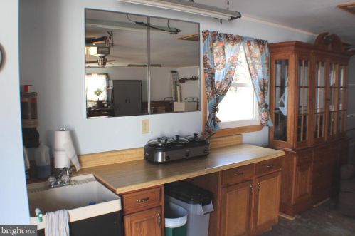 1037 Bollinger Rd, Littlestown PA 17340-9602 exterior