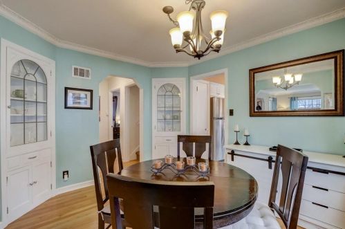 2472 73 St, Milwaukee WI 53213-1212 exterior