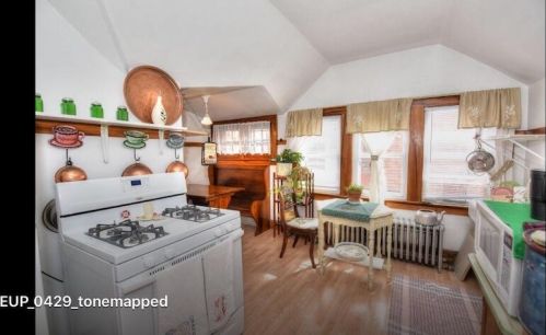 5525 Wisconsin Ave, Milwaukee WI 53208-3067 exterior