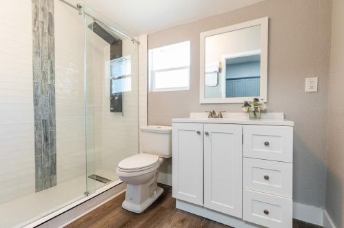 2406 Armenia Ave, Tampa FL  33607-2604 exterior