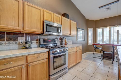 2317 Catalina View Dr, Tucson AZ  85742-4481 exterior