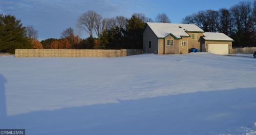 7050 Spruce Dr, Princeton, MN 55371-1139