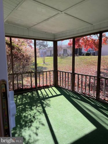 15404 Short Ridge Ct, Silver Spring, MD 20906-1444