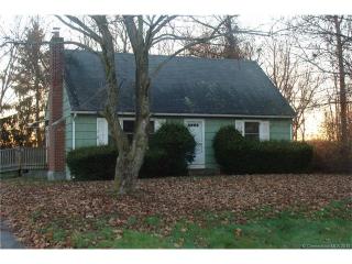 8 Sandpiper Rd, Enfield, CT 06082-5719