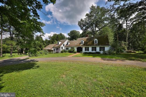 2925 Oakridge Farm Rd, Huntingdon Valley, PA 19006-4901