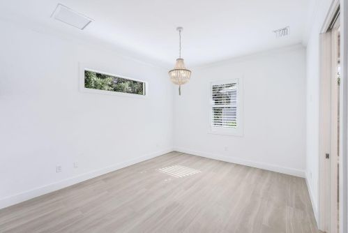 2100 Curtis St, Naples FL 34102 exterior