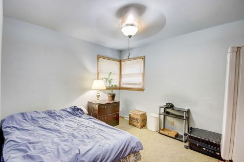 4076 83, Milwaukee WI 53222-1804 exterior