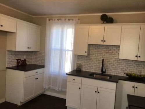 10 Summer St, Concord NH 03303-1433 exterior