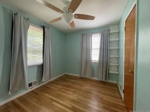 229 Alexander Rd, New Britain CT 06053-1047 exterior