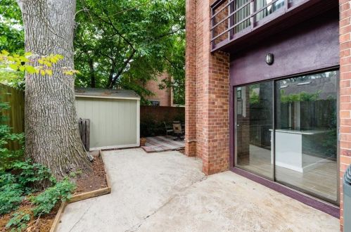 650 Cleburne Ter, Atlanta GA  30306-4421 exterior