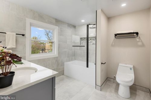 1225 Randolph St, Washington DC 20011-5908 exterior