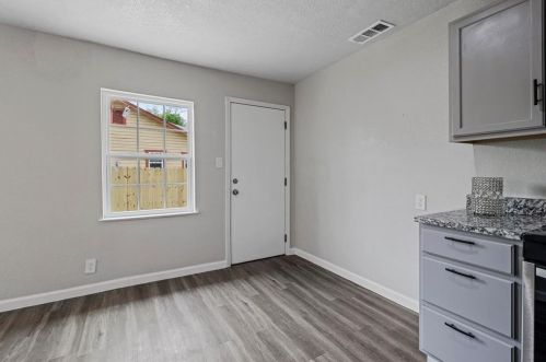 3917 Copeland St, Dallas TX 75210-2123 exterior