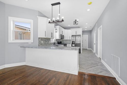 748 Long Ave, Chicago IL  60644-1142 exterior