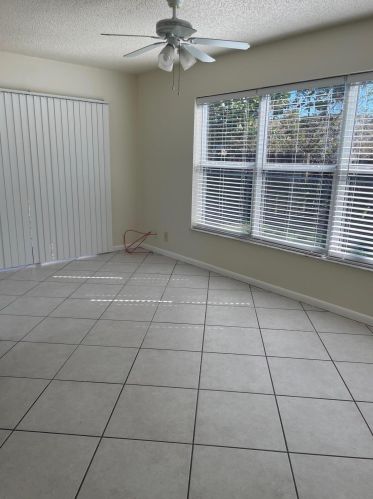 112 Banyan Cir, Jupiter FL 33458-5530 exterior