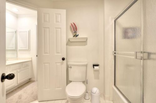 155 Belmont Trce, Atlanta GA  30328-3066 exterior