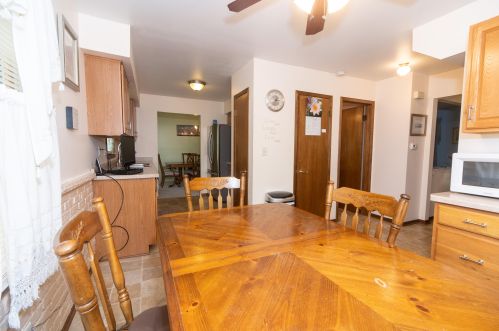 5805 111, Milwaukee WI 53214-2357 exterior