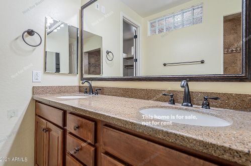 1618 Swan Pl, Chandler AZ 85286-5160 exterior