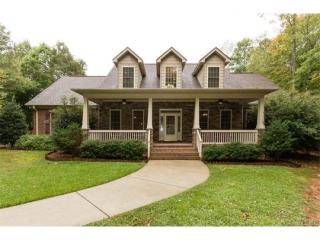 7018 Spruce Pine Trl, Waxhaw NC  28173-9416 exterior
