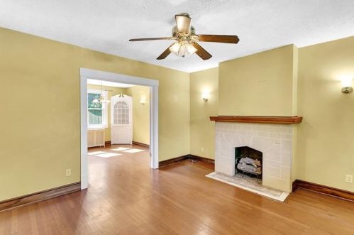 7356 Whipple St, Pittsburgh PA 15218-2054 exterior