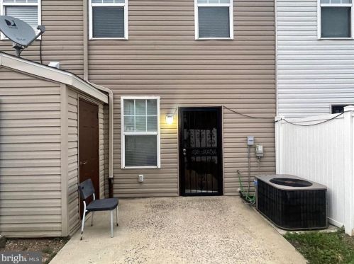 706 13th St, Philadelphia PA  19123-0024 exterior