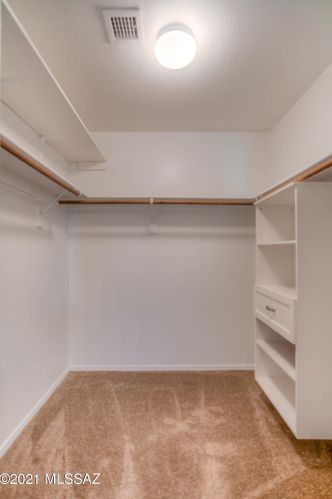 8363 Hunnic Dr, Tucson AZ 85747-5987 exterior