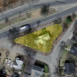 2282 Commonwealth Ave, Newton MA 02466-1711 aerial view