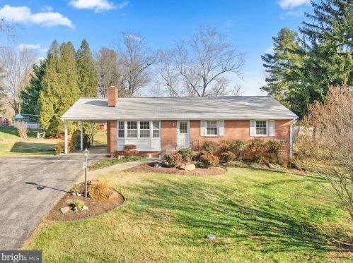 15003 Peachstone Dr, Silver Spring, MD 20905-4316