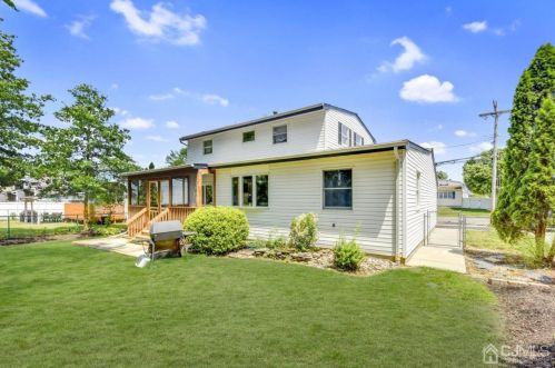 19 Grace Dr, Old Bridge NJ 08857-2553 exterior