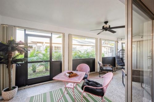 724 92 Ave, Naples FL 34108-2433 exterior