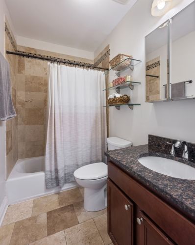 4839 Ashland Ave, Chicago IL 60609-4234 exterior