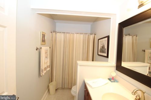 147 3 St, New Castle DE 19720-4536 exterior