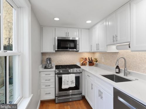 903 Princess St, Alexandria VA  22314-2244 exterior