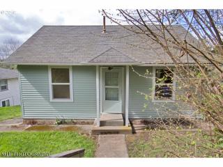 9517 Boones Ferry Rd, Portland, OR 97219-6515