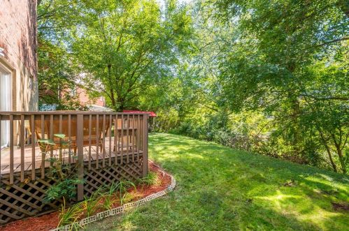 1492 Prospect Rd, Pittsburgh PA 15227-3733 exterior